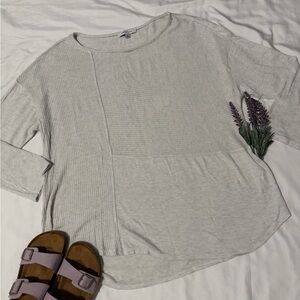 Elegant Light Gray Long Sleeve Top